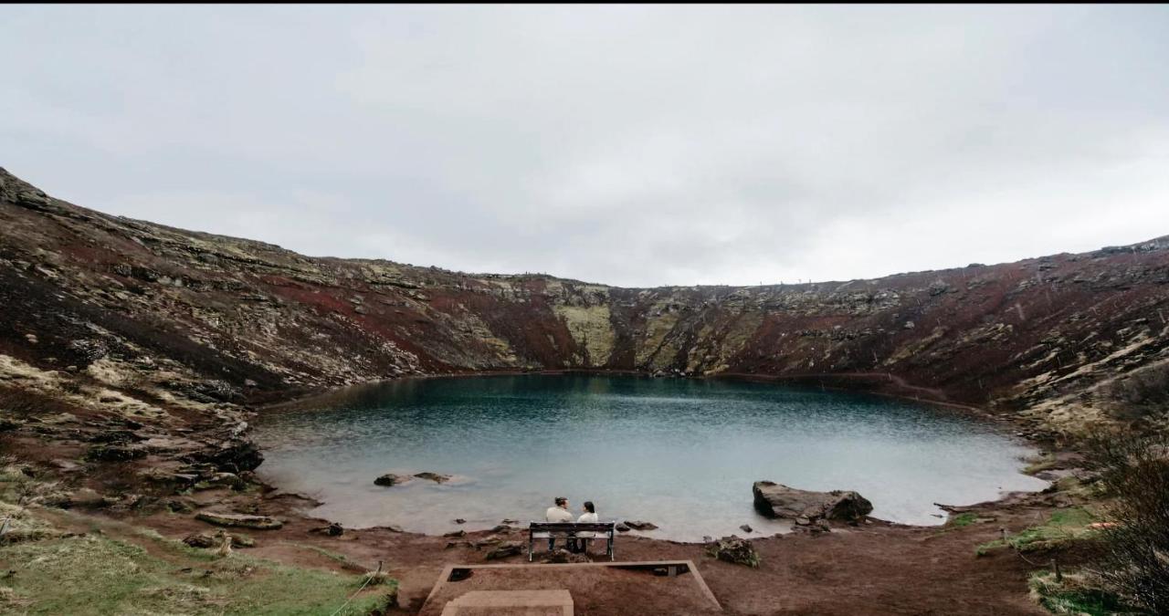Red Riding Hood Cabin On The Golden Circle Next To Kerith Selfoss Exterior photo